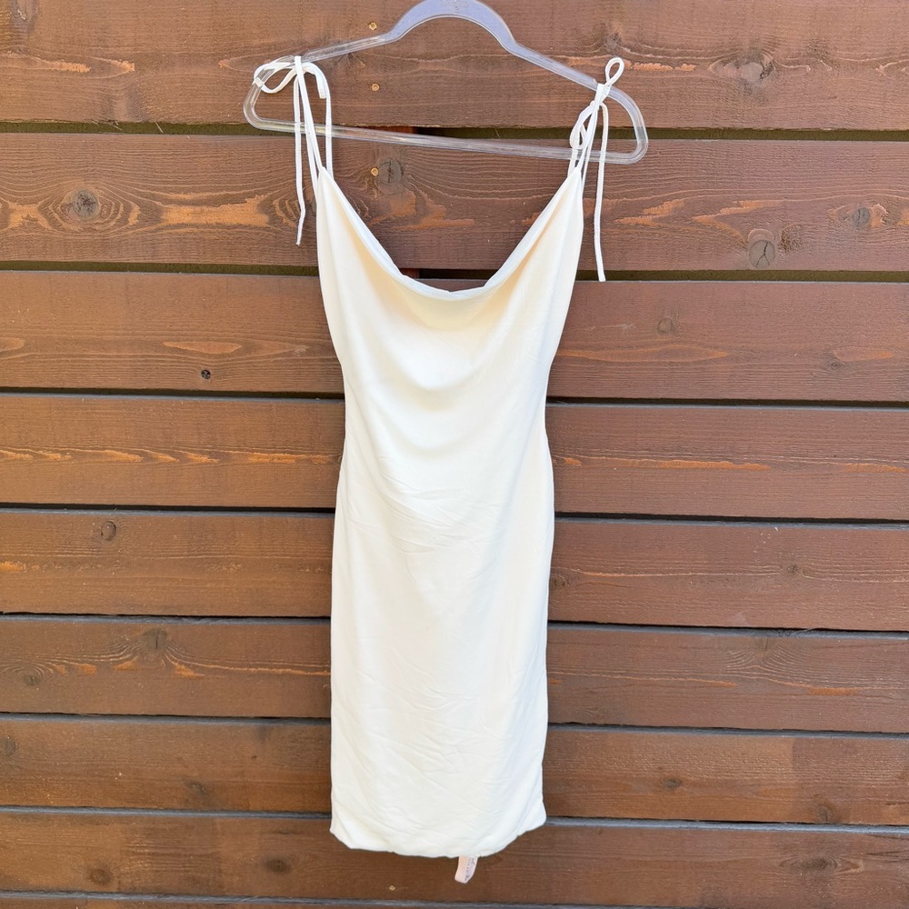 NWT Oh Polly Dali Backless Cowl Neck Tie Shoulder Midi Sheath Dress US 4 Ivory